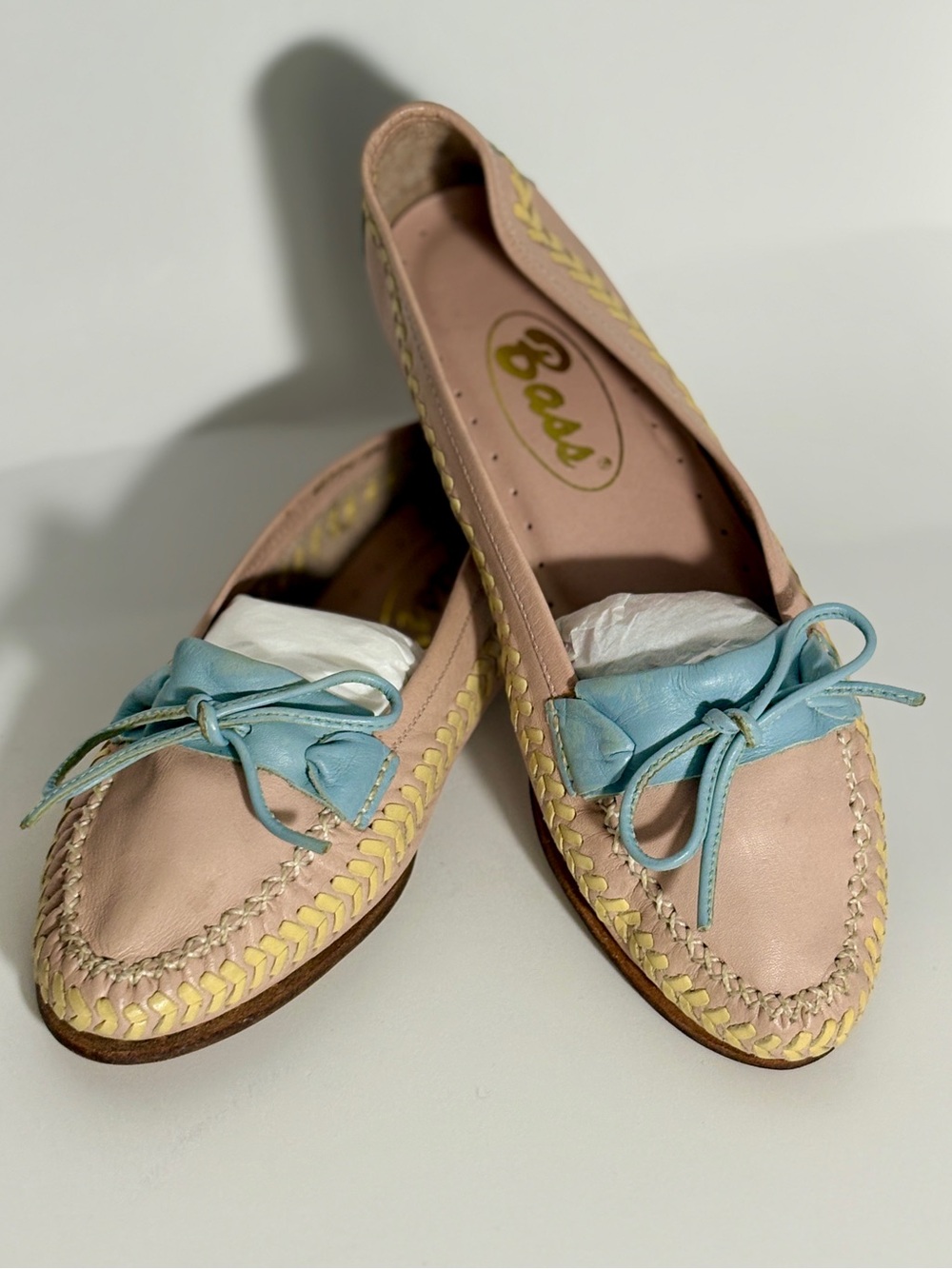 Vintage G.H. Bass Pastel Kiltie Moccasin Loafers Pink Blue 6M Brazil